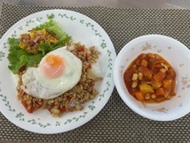 令和７年8月ガパオライス