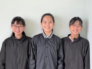 右から川島さん、神守さん、松永さん