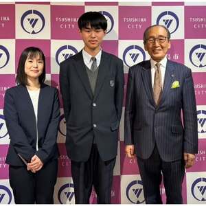 ボウリング全国大会出場者市長表敬訪問